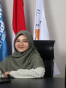 Anis Fitria Yuli Astutik, S.Pd.